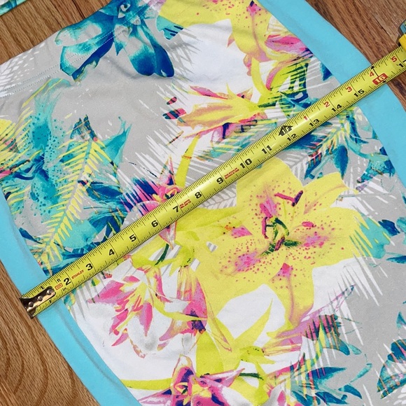 NEW Nicki Minaj Tropical 3 piece skirt Suit Set Barbie Wear Bra tank skirt M / L - Picture 11 of 17